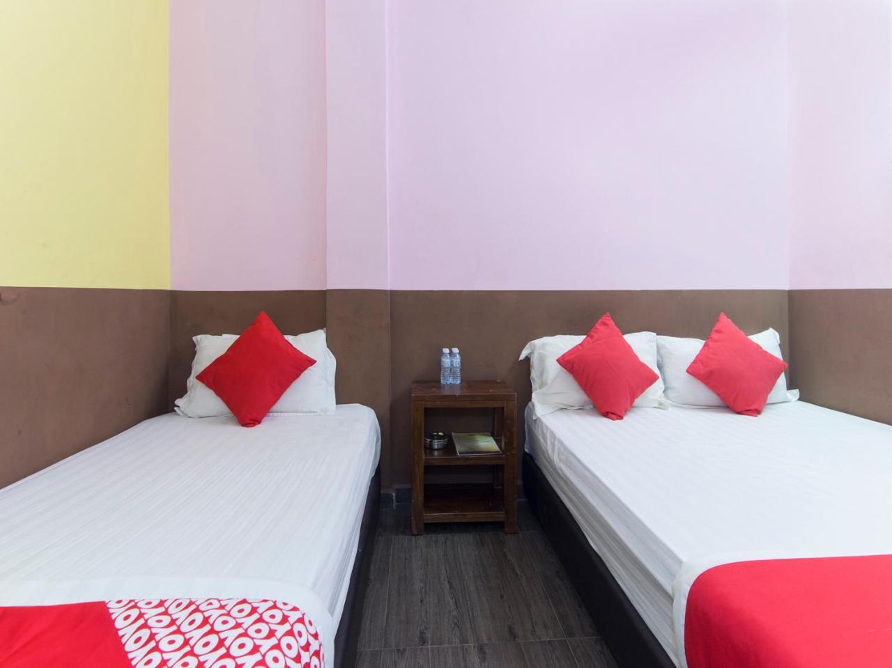Oyo 172 Spring Hotel Куала-Лумпур Екстер'єр фото